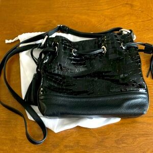 BRIGHTON CHER CHRISTA BLACK PATENT LEATHER TASSELED CROSSBODY BUCKET BAG